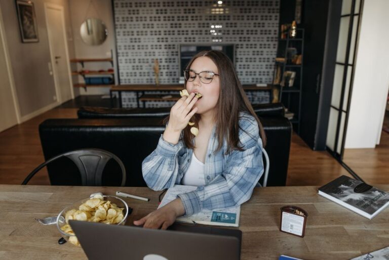 Les Bruits de Mastication Inaudibles à l&rsquo;Extérieur
