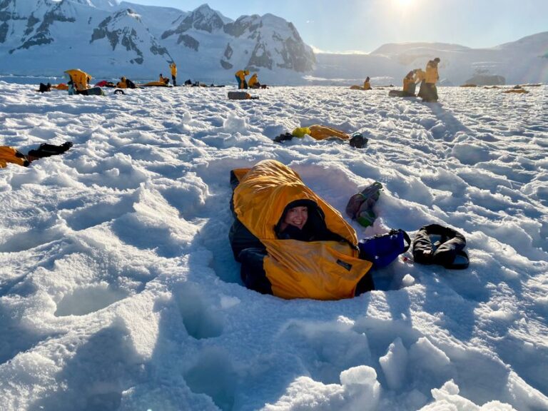 Invention du sac de couchage au pôle Nord